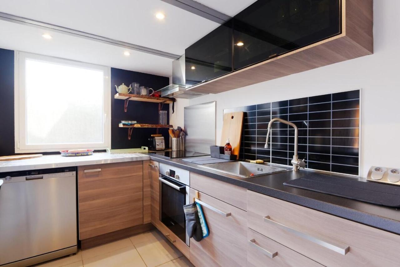 Air-Conditioned Duplex Apartment With Furnished Terrace In The City Center エクス＝アン＝プロヴァンス エクステリア 写真