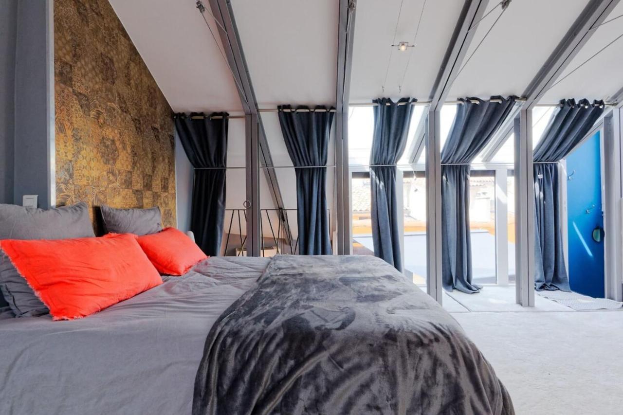 Air-Conditioned Duplex Apartment With Furnished Terrace In The City Center エクス＝アン＝プロヴァンス エクステリア 写真
